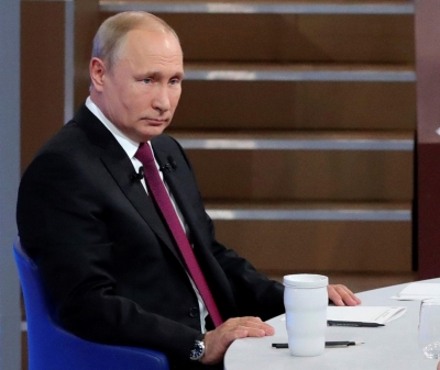 В открита линия Путин обеща на руснаците по-добър жизнен стандарт