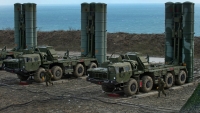 В Русия започнаха държавни изпитания на зенитно-ракетната система С-500