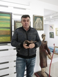 Димитър Рачев: Искам галерията ни да бъде един светъл духовен оазис