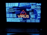 Нов вирус чете съобщенията в месинджърите
