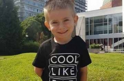 Зов за помощ! 3-годишният Никола от Бургас се нуждае от операция, за да може да ходи