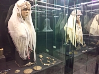 Красотата и блясъка на накитите през вековете показват в Археологическия музей