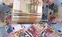 Успешен ли е експериментът ”560 евро гарантиран доход”?