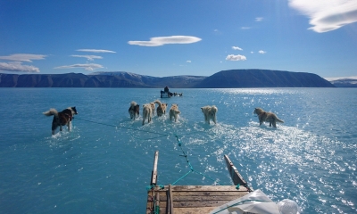Бързото топене на ледниците в Гренландия чертае бъдещето на нашата планета