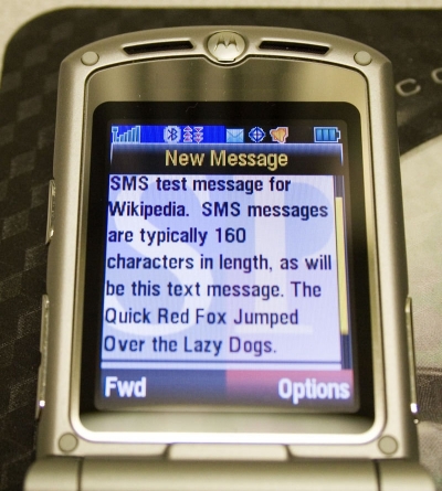 На 3 декември 1992 г. е изпратен първият SMS