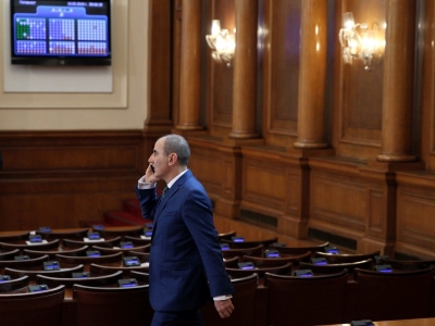 Парламентът прекрати пълномощията на Цветан Цветанов като депутат