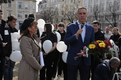 Бургас отдаде почит към спасителите на българските евреи